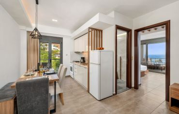 LENTAS ROOMS APARTMENTS